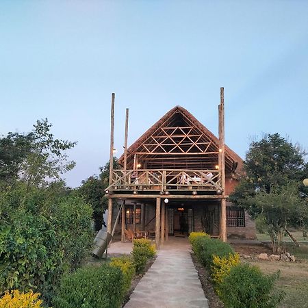 Engiri Game Lodge And Campsite Katunguru Εξωτερικό φωτογραφία