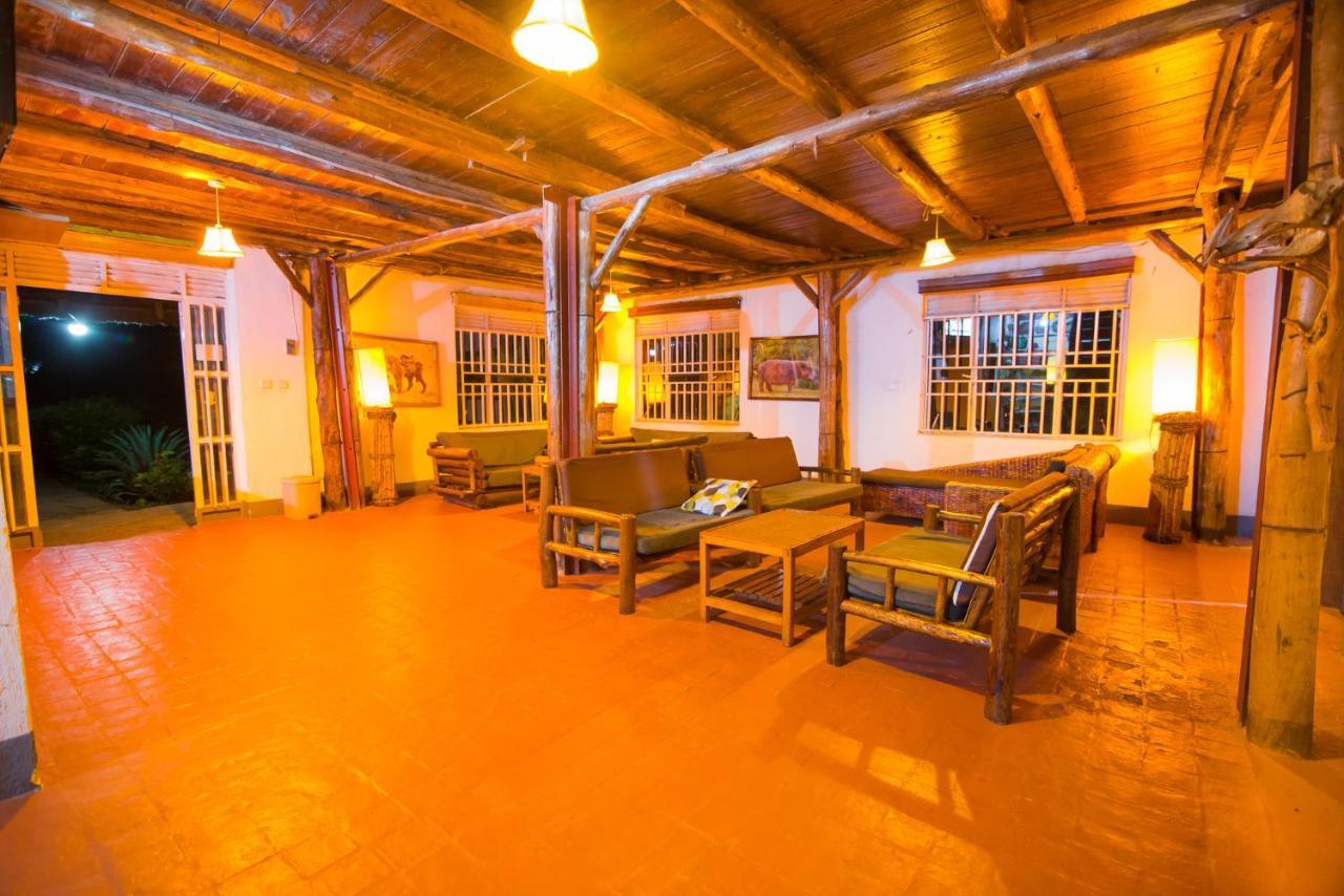 Engiri Game Lodge And Campsite Katunguru Εξωτερικό φωτογραφία