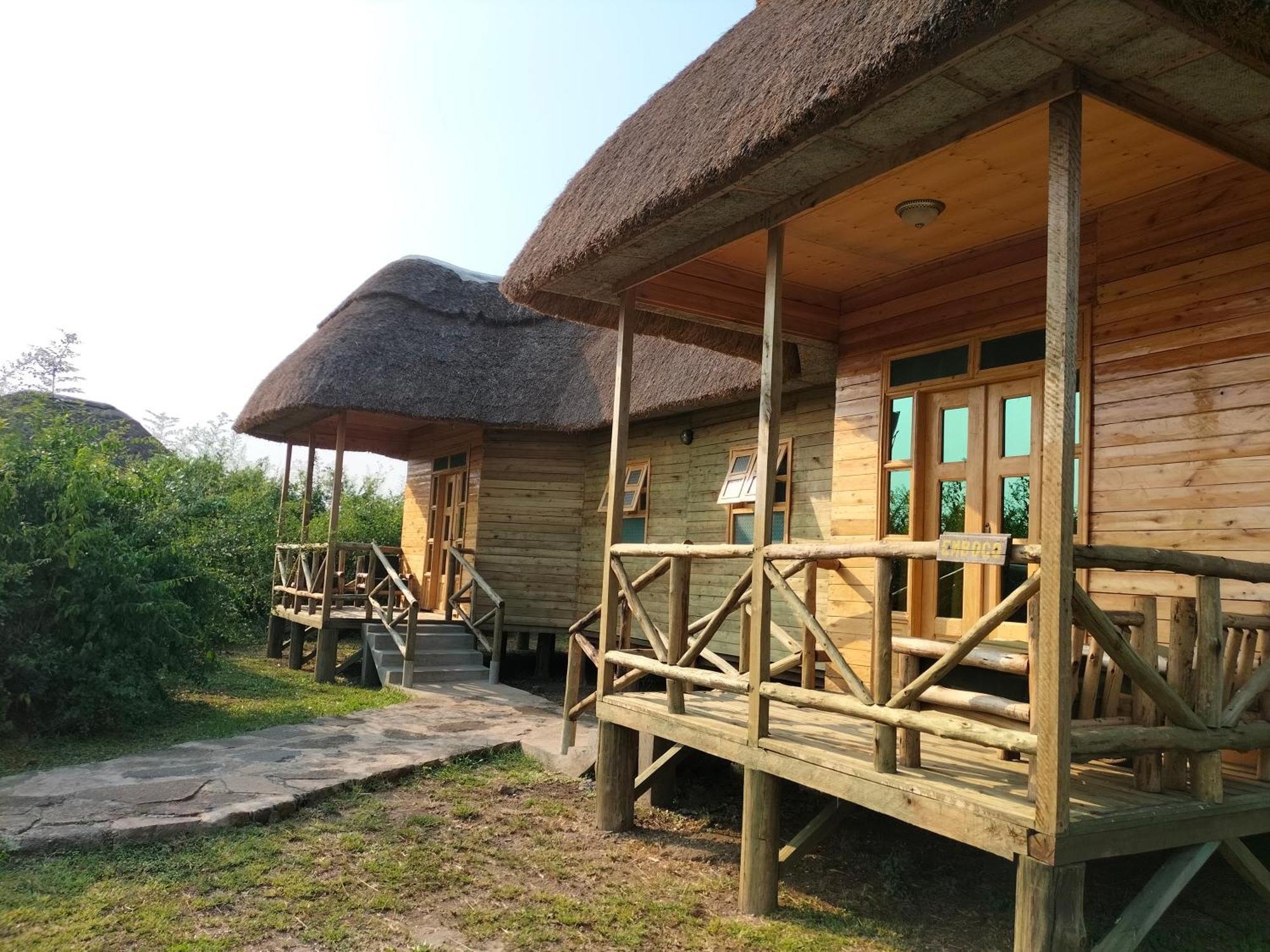 Engiri Game Lodge And Campsite Katunguru Εξωτερικό φωτογραφία