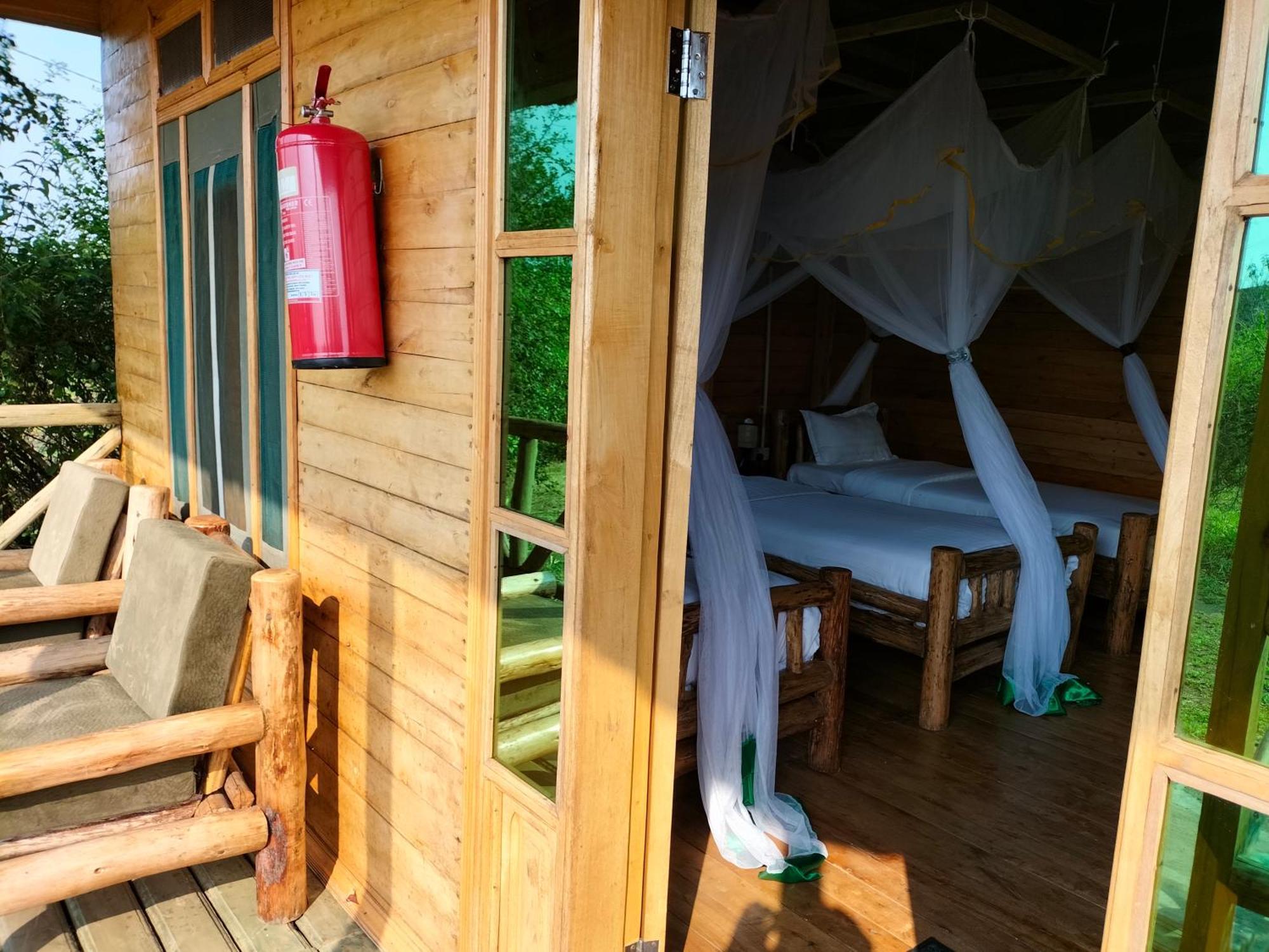 Engiri Game Lodge And Campsite Katunguru Εξωτερικό φωτογραφία